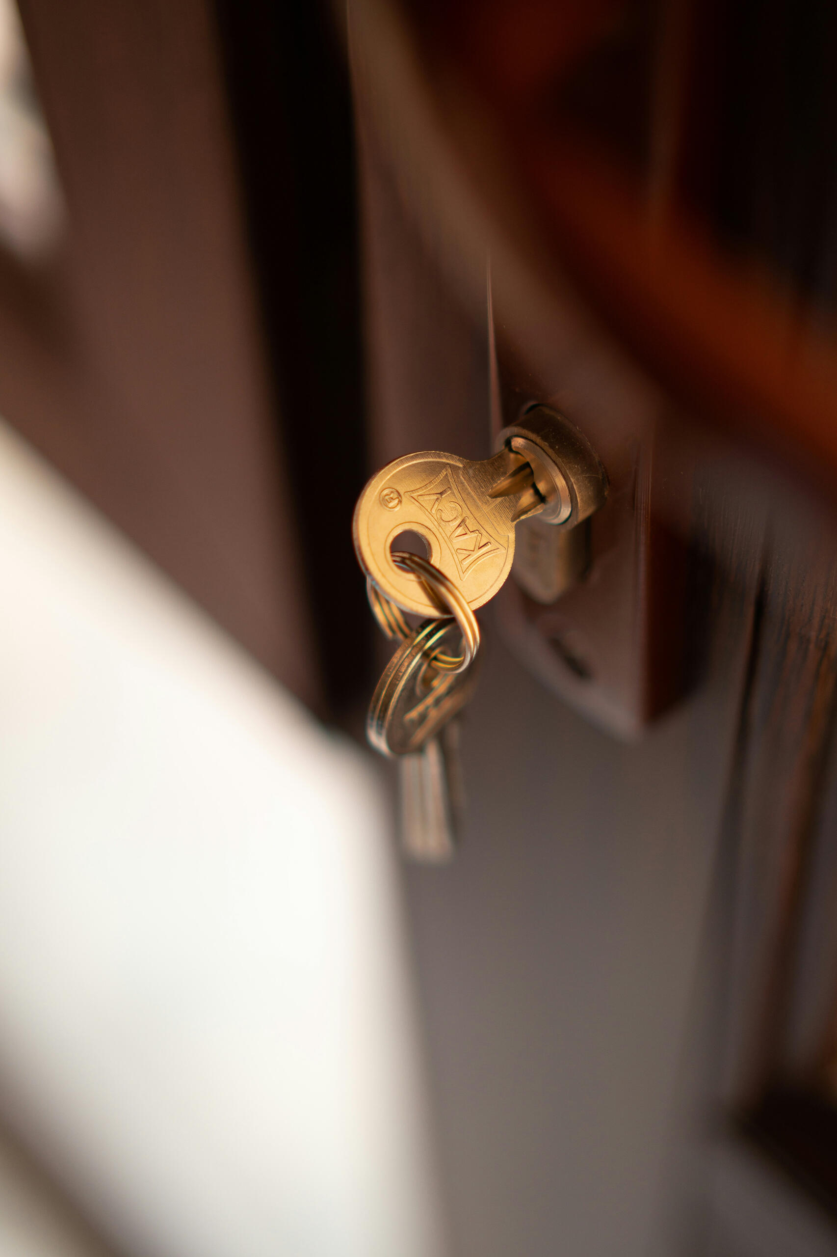 partial management keys